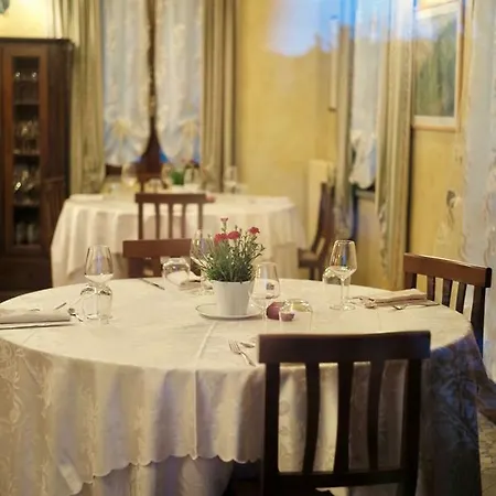 Lantgård Iride *